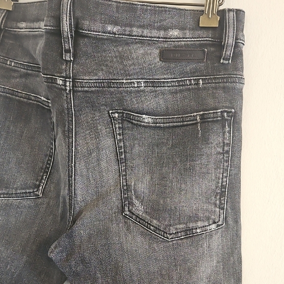 Diesel Jeans - Picture 3 of 6